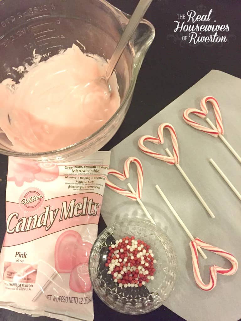 Valentine Candy Cane Heart Sucker - housewivesofriverton.com