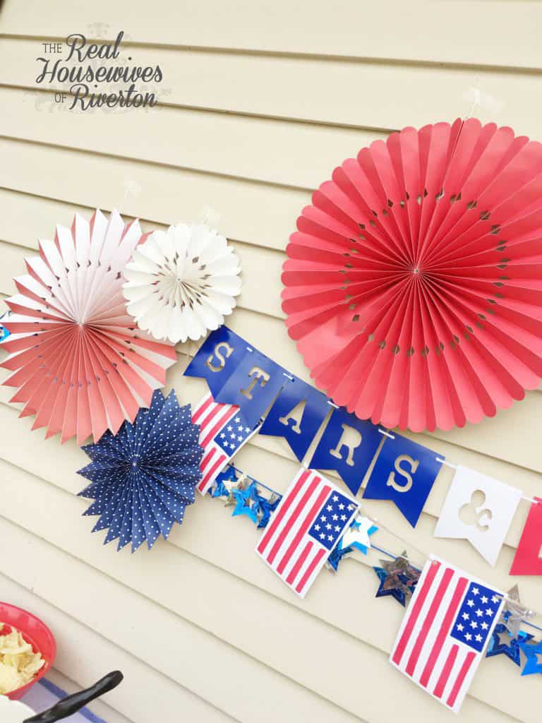 red, white, and blue bbq decor - housewivesofriverton.com