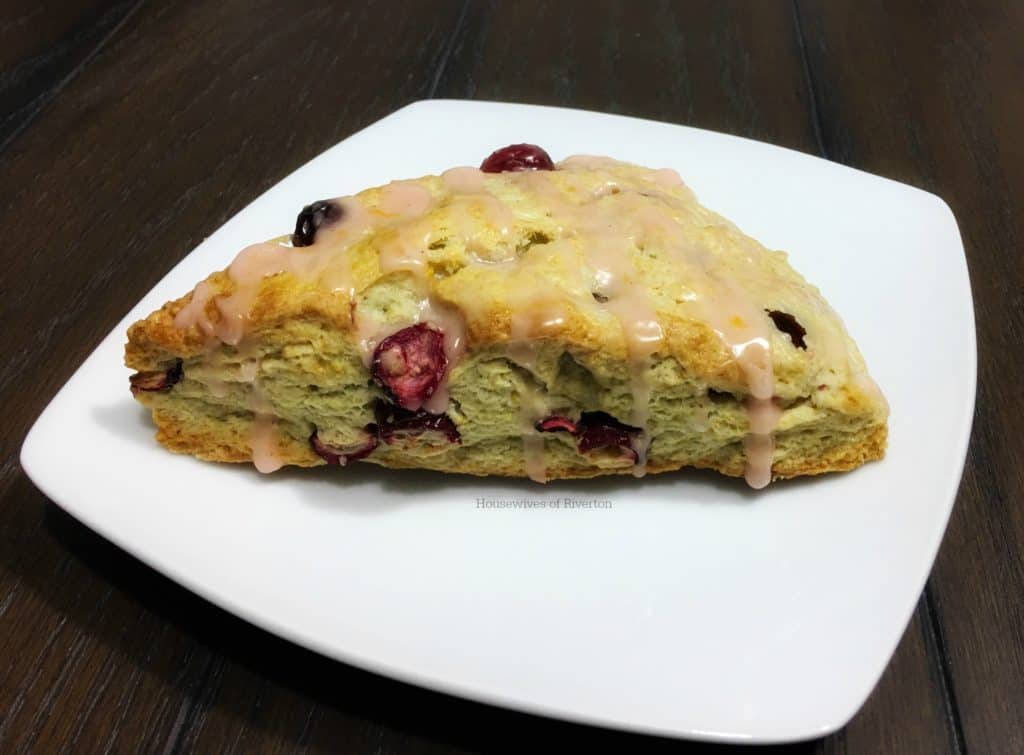 Make your mornings nice and toasty with our Cranberry Blood Orange Scones | www.housewivesofriverton.com