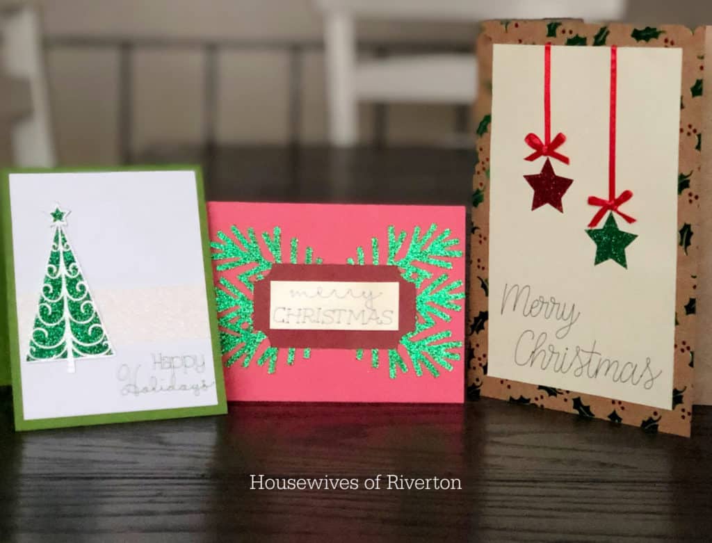 DIY Christmas Cards | www.housewivesofriverton.com