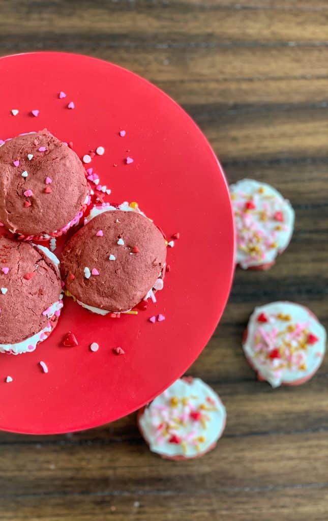 red velvet valentine cookies